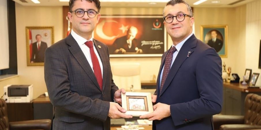 ÇOMÜ REKTÖRÜ PROF. DR. R. CÜNEYT ERENOĞLU, TÜSEB BAŞKANI PROF. DR. ÜMİT KERVAN İLE İŞ BİRLİĞİ GÖRÜŞMESİ GERÇEKLEŞTİRDİ